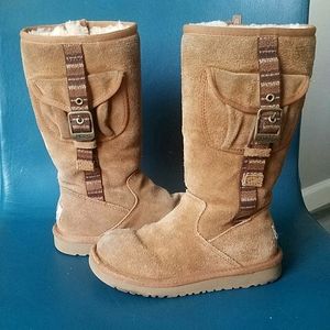 Little Girls Super Rare Retro Cargo Tan UGGS sz11